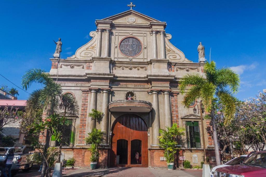 Dino Residences Dumaguete City Luaran gambar
